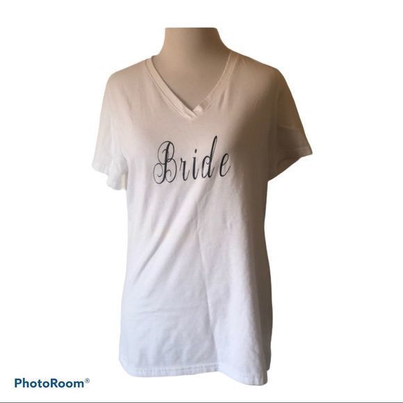 Time and Tru Tops - 🎀 Time and tru‎ women’s medium Bride tee shirt